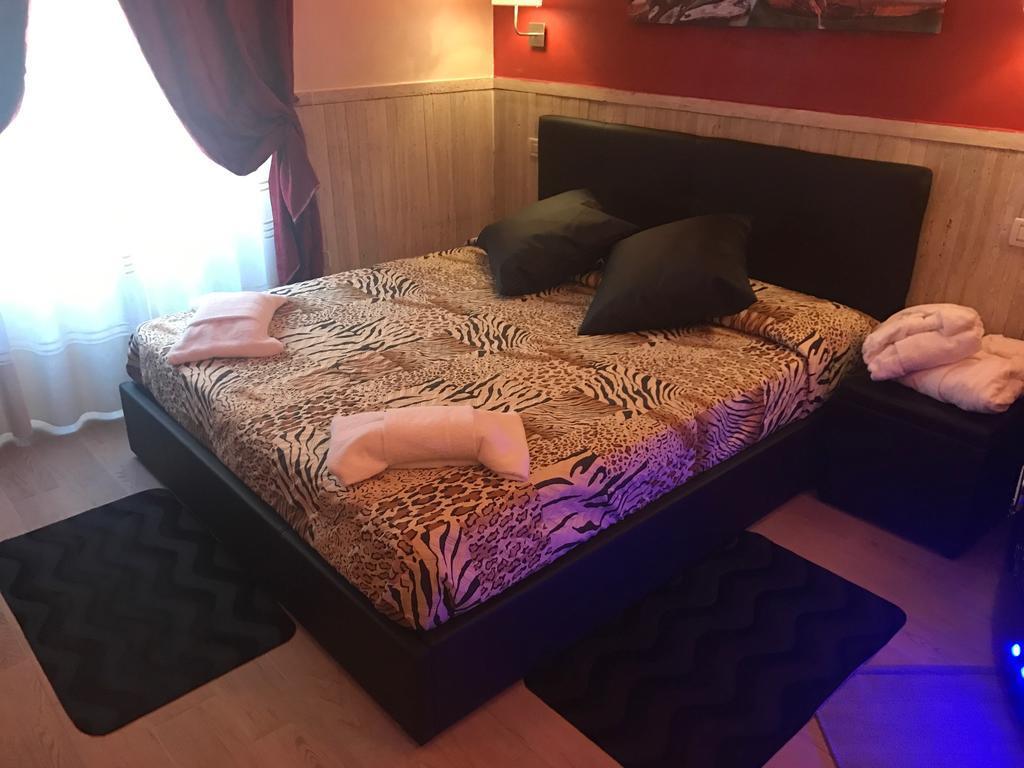 Hotel Pyramid Rom Eksteriør billede